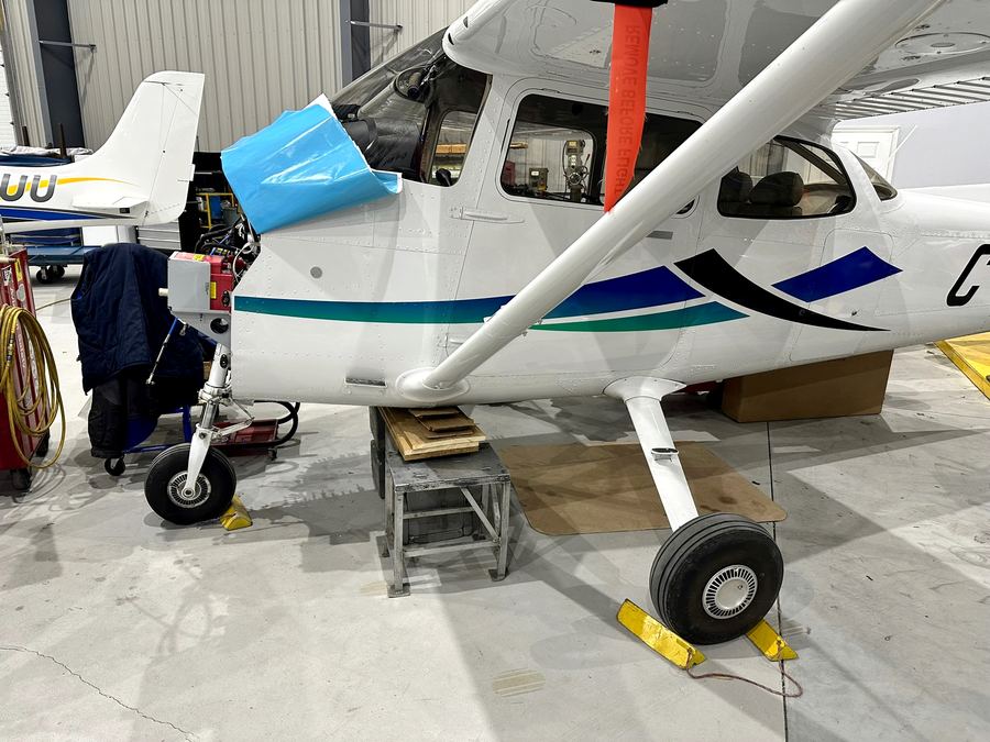 Aircraft striping — work completed at a previous shop in Ontario, not a Murphy’s Graphics job.