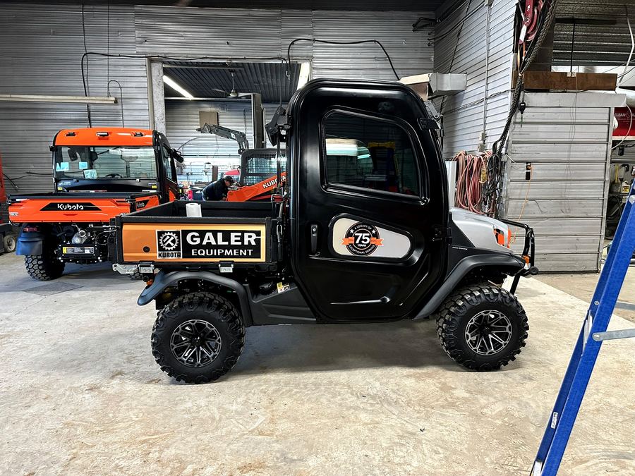 Utility vehicle — work completed at a previous shop in Ontario, not a Murphy’s Graphics job.